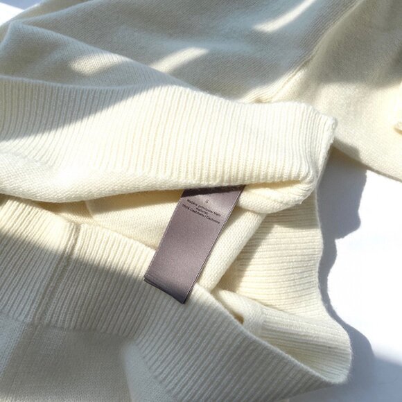 Zadig & Voltaire French Niche V-Neck Cashmere Sweater - Picture 5 of 5